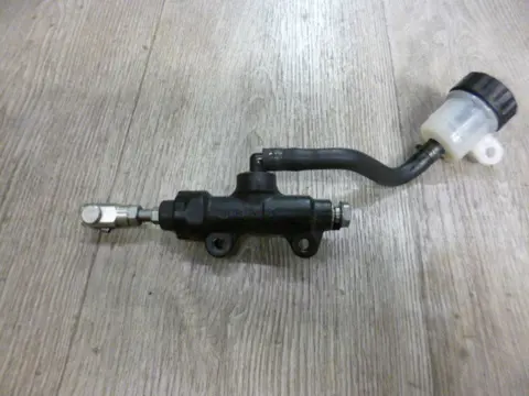 REMPOMP ACHTER Triumph 675 Street Triple R 2008 - 2012