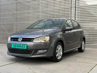 VOLKSWAGEN POLO 1.2 TSI HIGHLINE AIRCO/CRUISE/LM VELGEN  LAGE KM !! 1e EIGENAAR !!