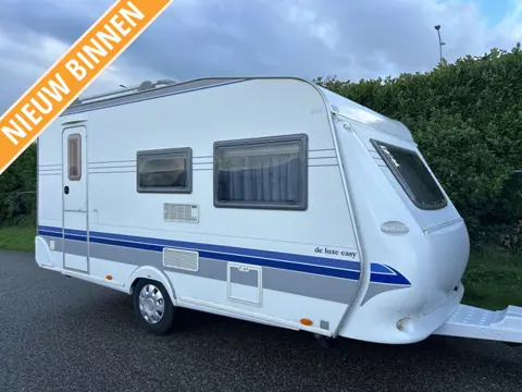 Hobby De luxe Easy 440 SF VOORTENT, VAST BED