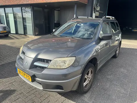 Mitsubishi Outlander Sport 2.0 Invite+ AIRCO LPG