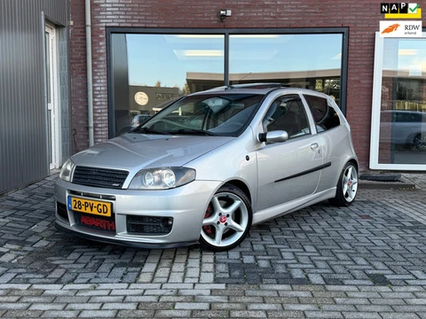 Fiat Punto 1.8-16V Abarth | 119.000KM | Pano | Leer | Cruise | Airco | Stoelverwarming |