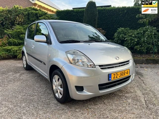 Daihatsu Sirion 2 1.0-12V Premium, Elekt. ramen, C.V. NAP, Leuke auto!