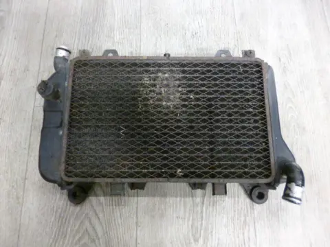 RADIATEUR Kawasaki ZZR 600 1990 - 1992