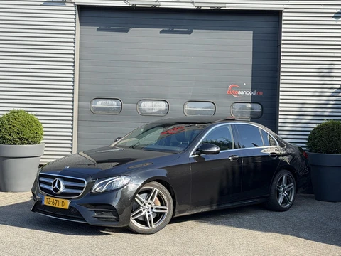 Mercedes-Benz E-klasse 220 d AMG | Panoramadak | Camera | Sfeerverlichting | Navigatie | Stoelverwar