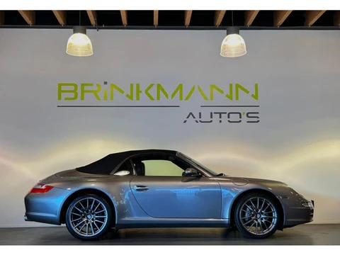 Porsche 911 Cabrio (997) 3.6 Carrera 4 - Handgeschakeld - Sportuitlaat - 70.000km
