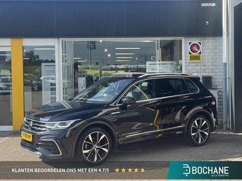 Volkswagen Tiguan 1.5 TSI R-Line Business | NAP | Panoramadak | Winter Pack | Trekhaak uitklapbaar |