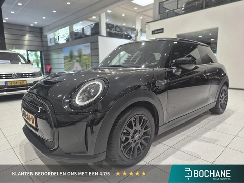 MINI Electric MINI Electric 33 kWh | SOH 94,7% | Navigatie | Leder interieur | Comfort stoelen | App