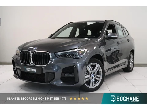 BMW X1 xDrive25e Executive | M-Sport | Trekhaak| Navigatie | Parkeersensor | LED koplampen | Stoelve