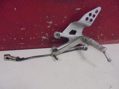 LINKER SCHETSPLAAT Yamaha YZF R 125 2008 - 2014