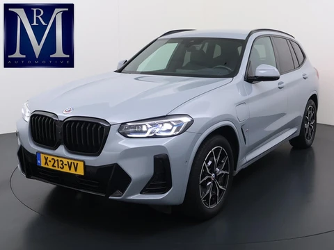 BMW X3 xDrive30e High Executive M SPORT | ELEKTRISCHE TREKHAAK| DEALER ONDERHOUDEN | 360 CAMERA | HE