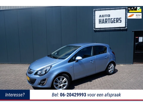 Opel Corsa 1.4-16V BlitZ nav,airco,goed onderhouden.