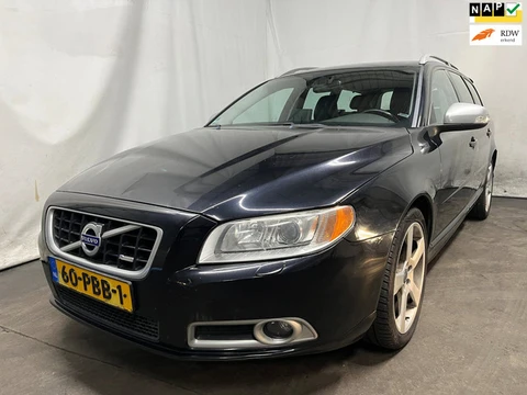 Volvo V70 2.0T R-Edition MOTOR SCHADE!!