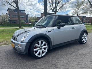 MINI 3-deurs 1.6 Cooper (bj 2002)