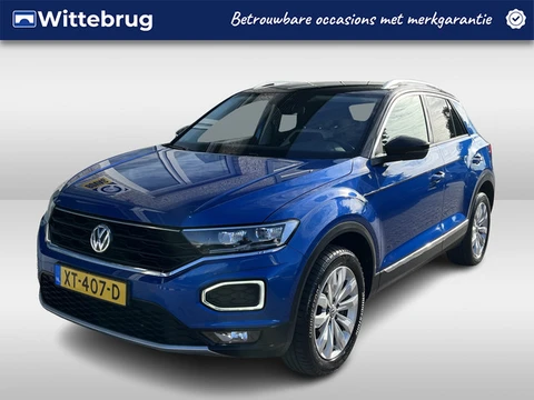 Volkswagen T-Roc 1.5 TSI Sport / AUTOMAAT/ CAMERA/ PARK. SENSOREN/ LED/ ADAPT. CRUISE/ DODE HOEK/ DI