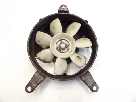 VENTILATOR Kawasaki GPZ 750 1984 - 1988