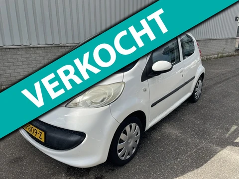 Peugeot 107 1.0-12V XR . AIRCO