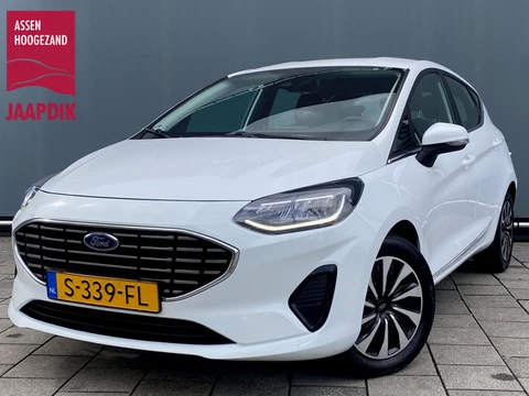 Ford Fiesta BWJ 2023 | 1.0T Hybrid 126PK Titanium | CLIMA | CARPLAY | CRUISE | NAVI | PRIVACY GLASS 