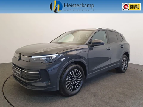 Volkswagen Tiguan 1.5 eHybrid Life Edition Wegklapbare trekhaak, ACC, 360 Camera