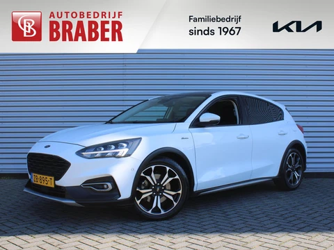 Ford Focus 1.0 EcoBoost Active Business | Trekhaak | Panoramadak | Stuur-/stoel-/voorruitverwarming 