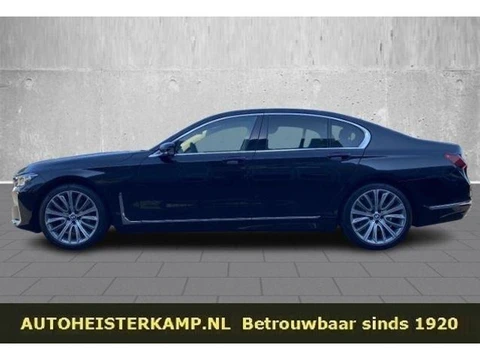 BMW 7 Serie 730d 286 PK ACC Head-Up Trekhaak Massage Soft Close 20 Inch