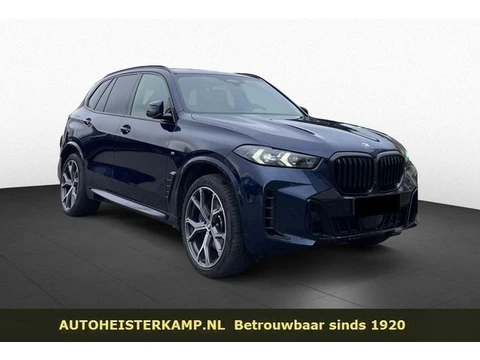 BMW X5 xDrive40i M-Sport 380 PK ACC Head-Up Panoramadak Trekhaak M Stoelen Harman Kardon