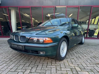 BMW 5 Serie 523i Executive | Youngtimer! | Nieuwstaat! | Vermontgrün Metallic | Volledige historie |