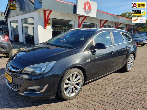 Opel Astra Sports Tourer 1.4 Turbo Sport LEER/NAVI BJ 2013