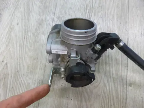 GASKLEPHUIS Husqvarna TR 650 STRADA 2012 - 2014