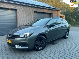 Opel Astra Sports Tourer 1.2 Design & Tech