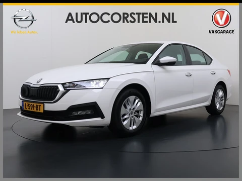 Škoda Octavia 111PK Apple Carplay Android Auto Virtual Cockpit Cruise Control Navi Bluetooth Led Amb