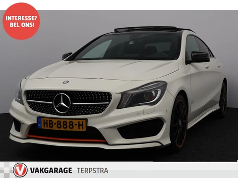 Mercedes-Benz CLA-Klasse 180 AMG OrangeArt Edition/ 18'' LMV/ Open-Pano-Dak!/ Keyless-GO/ Half-Leder