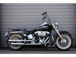 Harley Davidson 88 FLSTNI Softtail deluxe de luxe