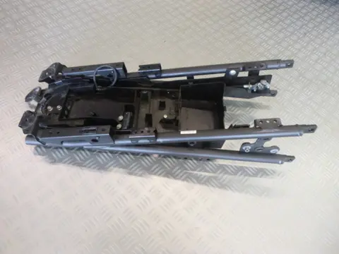 ACHTER SUBFRAME Yamaha FZ8 2010 - 2015