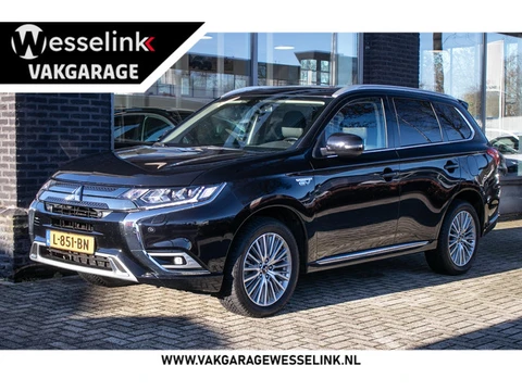 Mitsubishi Outlander 2.4 PHEV Intense | Apple carplay/Android auto | Keyless | Led verlichting | Cam