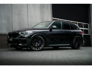 BMW X5 xDrive45e 395 pk High Executive M-Sportpakket /BTW-Auto/ Laser/ Pano-Dak/ Luchtvering/ 360-ca