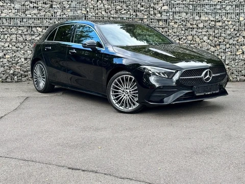 Mercedes-Benz A-Klasse 250 e AMG ** HIGH LED, NAVI+, PANO, CAMERA, KEYLESS, SPIEGEL, 19-inch LMV ** 