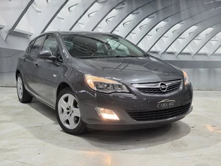 Opel Astra 1.4 Selection