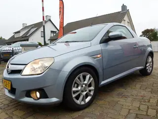 Opel Tigra TwinTop 1.8-16V Enjoy, AIRCO/HALF LEER/NWE DISTR.RIEM