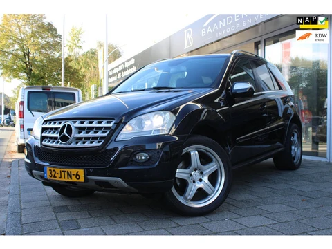 Mercedes-Benz M-klasse 320 CDI Automaat | Pano | Cruise control | Airco | Parkeer sensoren & Camera 