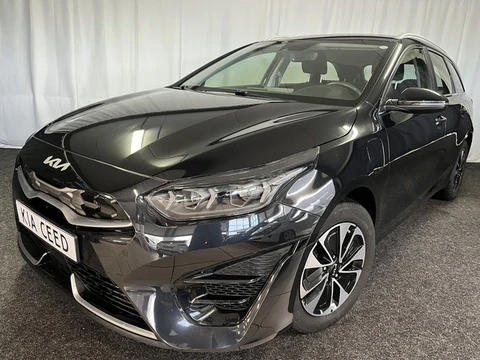 Kia Ceed Sportswagon 1.6 GDI PHEV PLUG-IN DynamicLine 1E EIGN/ECC/APPLE/ADAPTIVE/CAMERA