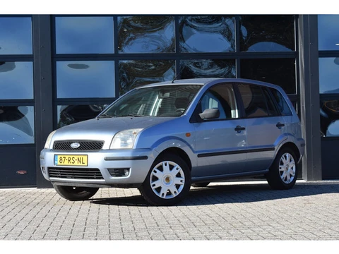Ford Fusion 1.4-16V Trend '05 08-2027 APK!!!