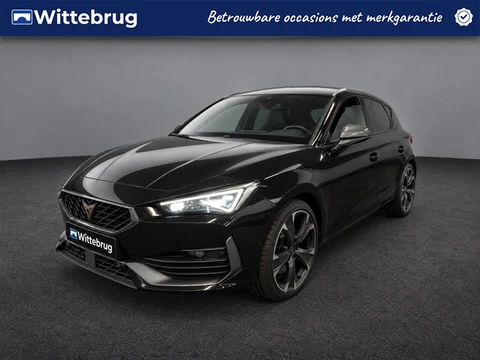 CUPRA Leon 1.4 e-Hybrid DSG VZ Performance / Stoelverwarming / Achteruitrij camera / Carplay / 19'' 