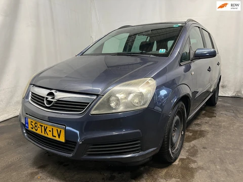 Opel Zafira 1.6 Enjoy - Schade - Koppakking lek