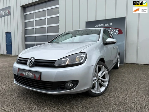 Volkswagen Golf 1.2 TSI Tour II BlueMotion AIRCO / 18 INCH L/M VELGEN / CRUISE / NWE BANDEN / APPLE 