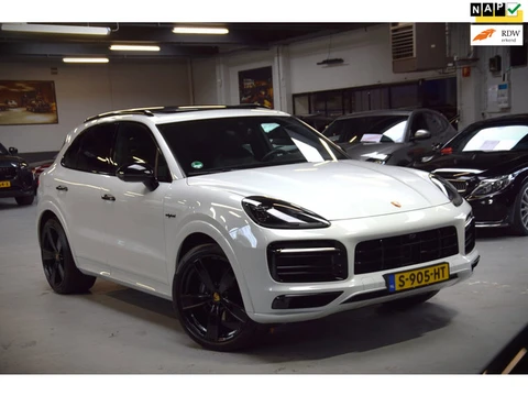 Porsche Cayenne 3.0 E-Hybrid Platinum Edition Navi|Panoramadak|Org.NL|Dealer onderhouden