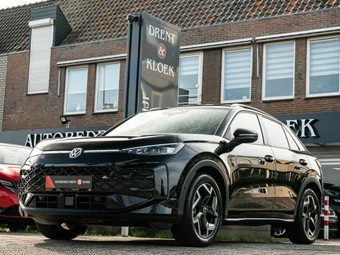Volkswagen T-Roc 1.5 R-Line Edition CAMERA FULL LED 18 INCH ACC DODEHOEKDETECTIE
