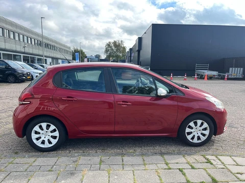 Peugeot 208 1.2 5drs Airco Cruise APK NAP
