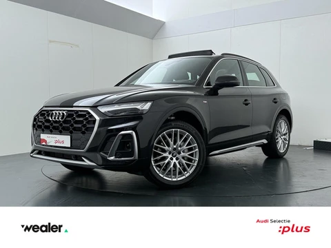 Audi Q5 55 TFSI e S edition Competition | 367 PK | Trekhaak | Panoramadak | Matrix LED koplampen | H