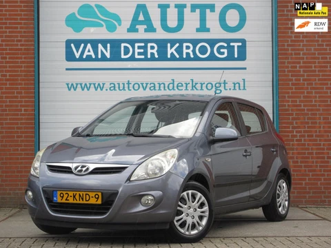 Hyundai I20 1.2i DynamicVersion, Airco, Nw banden, Trekhaak, APK 1-27