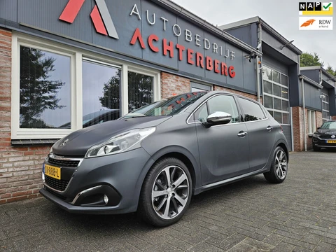 Peugeot 208 1.2 PureTech Première Panoramadak! 17INCH Velgen! Mooie/Nette Auto! NAP! Airco! Navigati